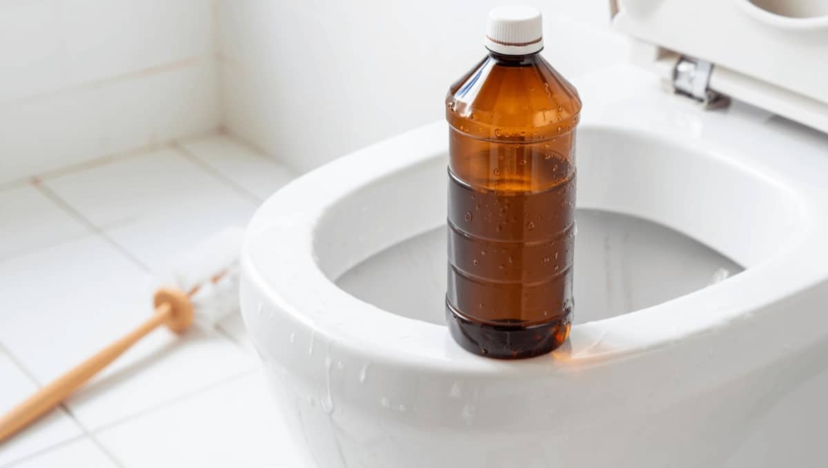 If You Put Hydrogen Peroxide In Your Toilet, Here's What Will Happen
