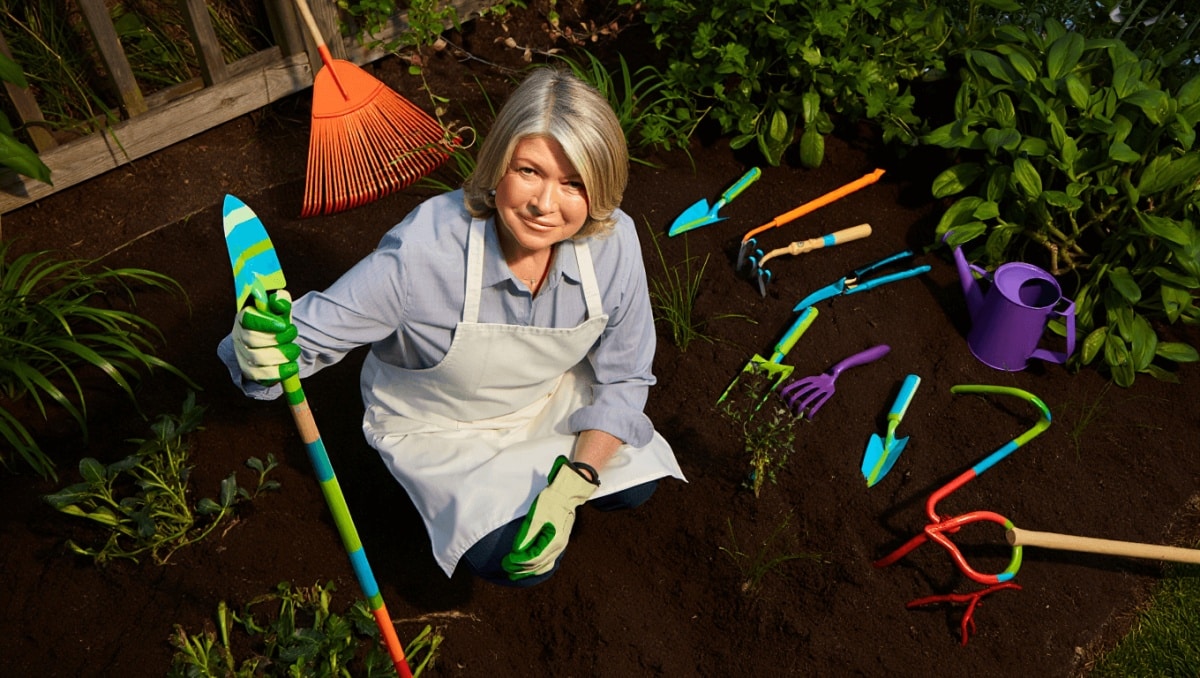 Over 30 Years Later, This Martha Stewart Gardening Hack Is Still A Game-Changer