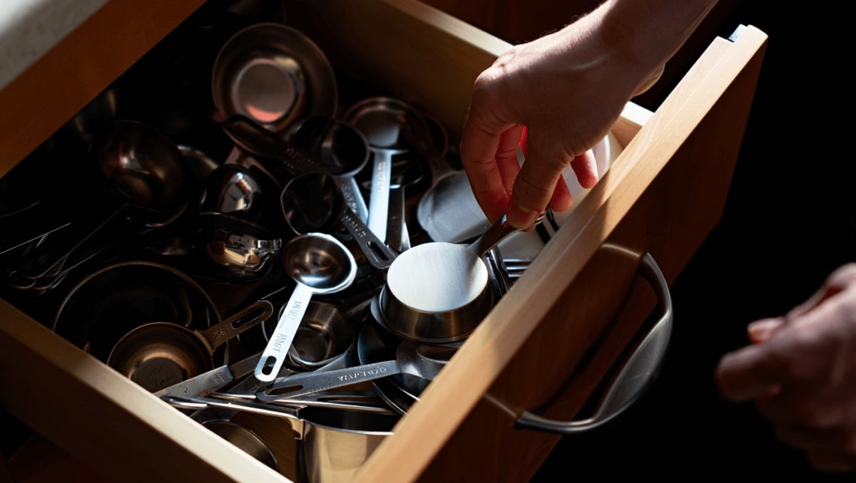 Keep Measuring Cup Clutter Organized With A Quick And Clever Dollar Tree Hack