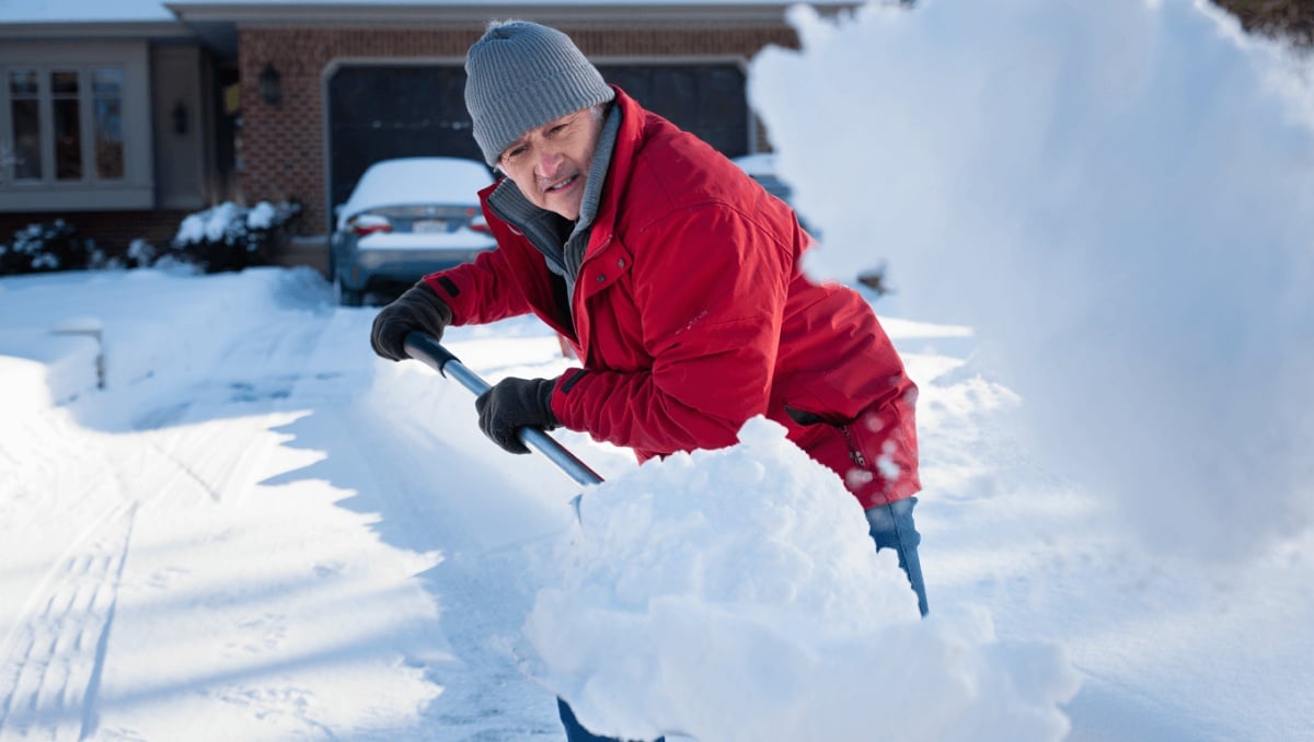Why Experts Say Shoveling Like This Could Change Your Snow Removal Routine Today