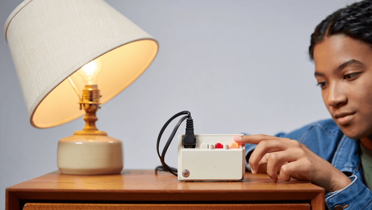 The Forgotten '80s Home Gadget That Younger Generations Probably Haven't Seen