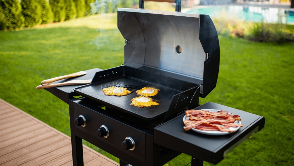 Not Blackstone, Not Weber: This Is Consumer Reports' Highest-Rated Flat-Top Grill