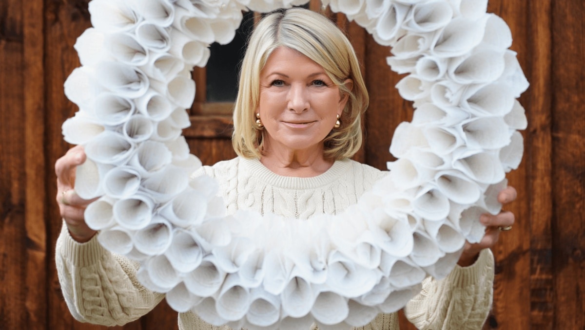Forget Traditional Wreaths: Martha Stewart's DIY Alternative Works For Any Season