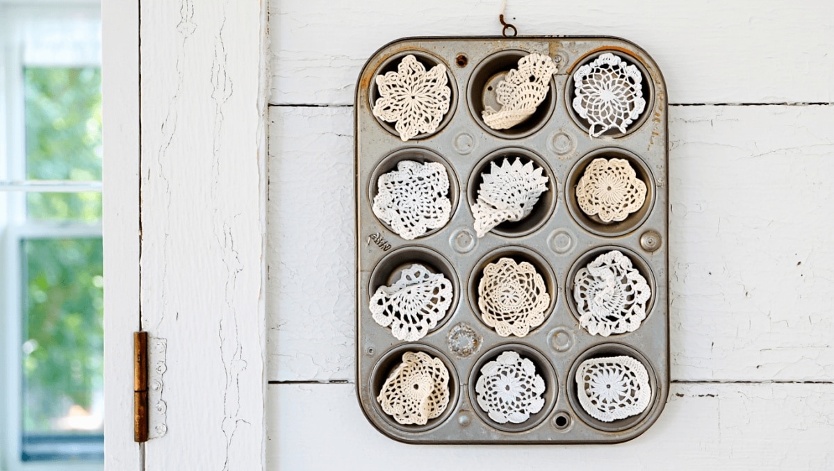 Don't Toss An Old Muffin Tin: Turn It Into Unique Decor With Vintage Doilies
