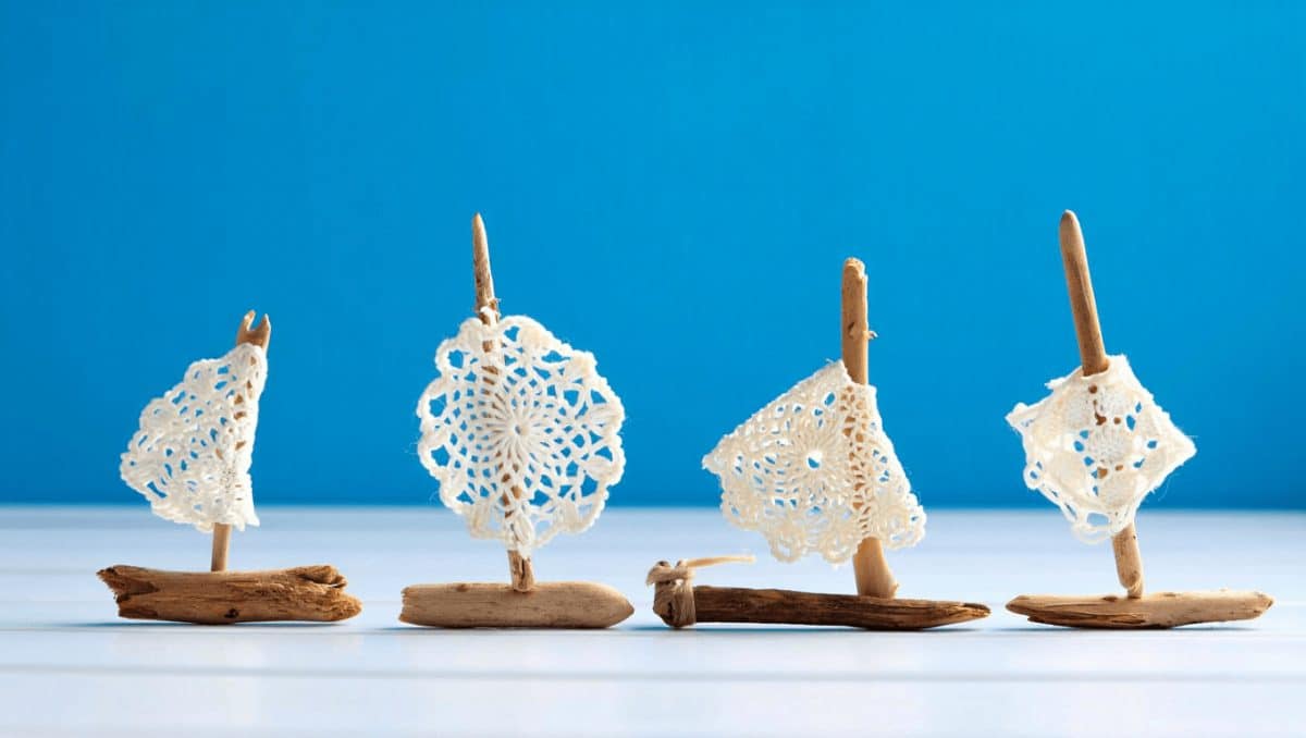 Reuse Vintage Doilies For Simple And Stylish Summer Decor