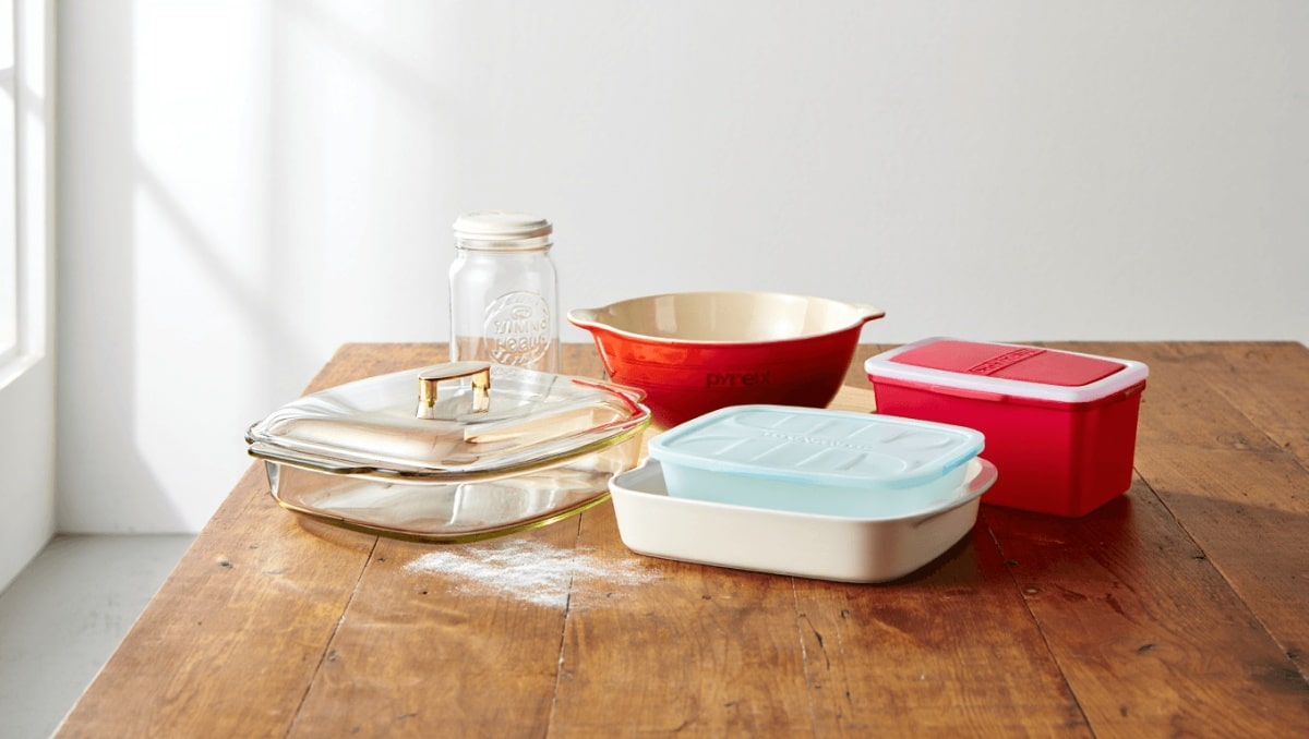 The Vintage Dishware Brand Behind Pyrex Also Owns These 5 Well-Known Companies