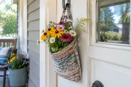 Rug turned into the cutest front door decor: a clever wreath-free makeover